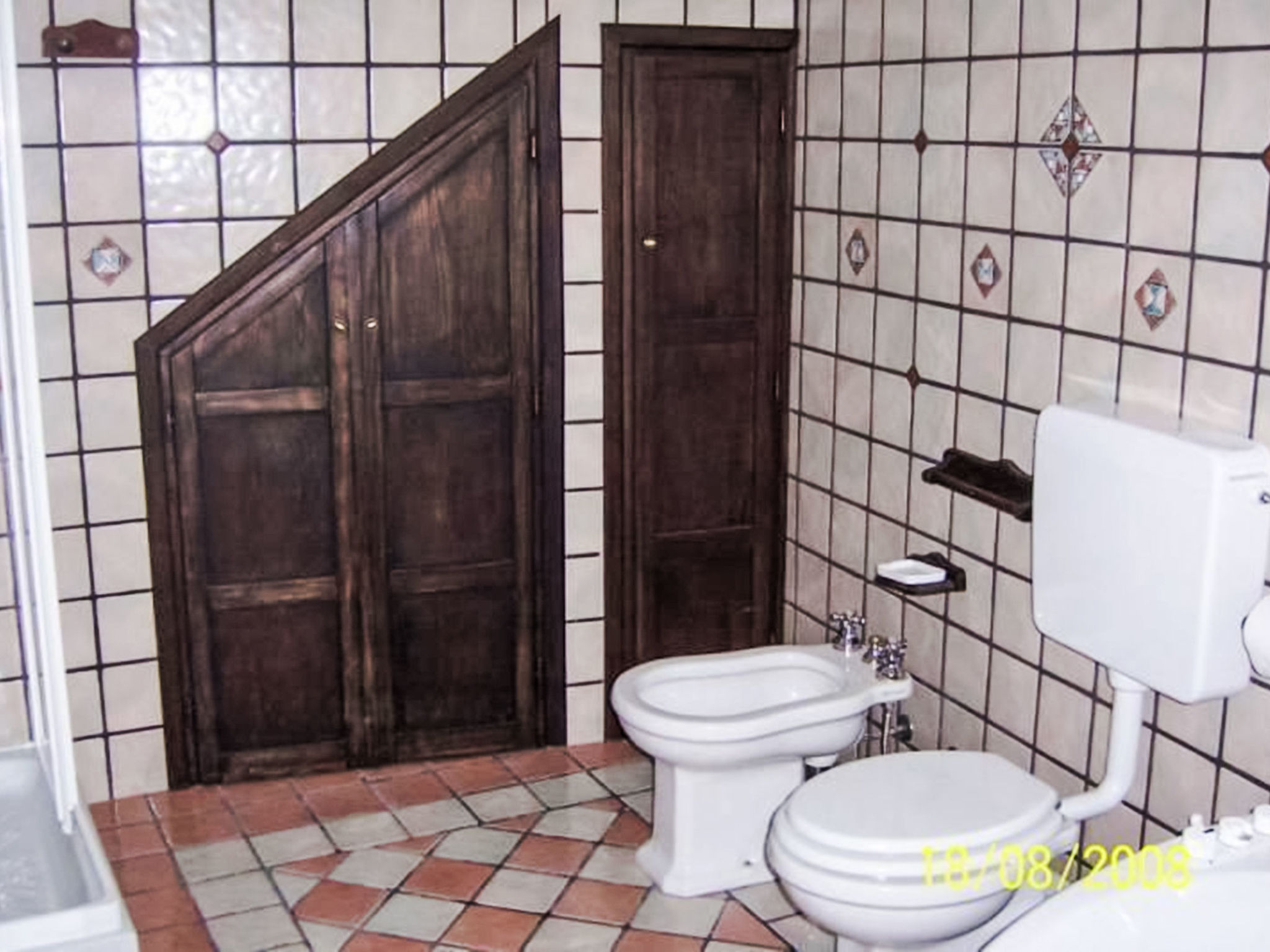 Schönes Ferienhaus mit Garten und Whirlpool - Binnen