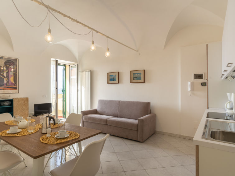 Search and Stay destination Chiappa, Liguria - Italy from AU$ 187. Menta