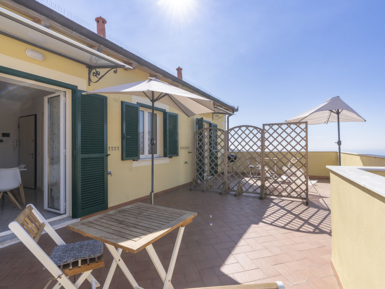 Search and Stay destination Chiappa, Liguria - Italy from AU$ 145. Rosmarino