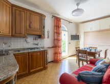Paradiso tra gli Ulivi: comfortabel appartement met zwembad dichtbij zee - thumbnail 6