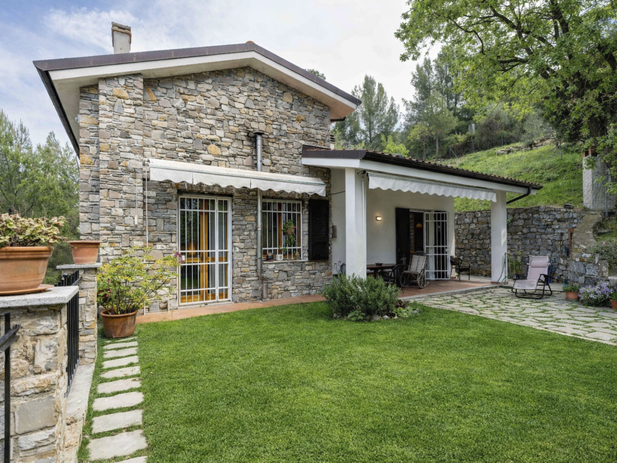 Ferienhaus in Cervo (Italien) und 1 Hund erlaubt