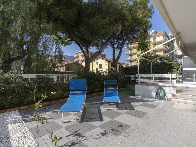 Search and Stay destination Marina di Andora, Liguria - Italy from AU$ 316. Fronte Mare