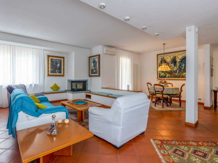Search and Stay destination Marina di Andora, Liguria - Italy from AU$ 278. di Cri