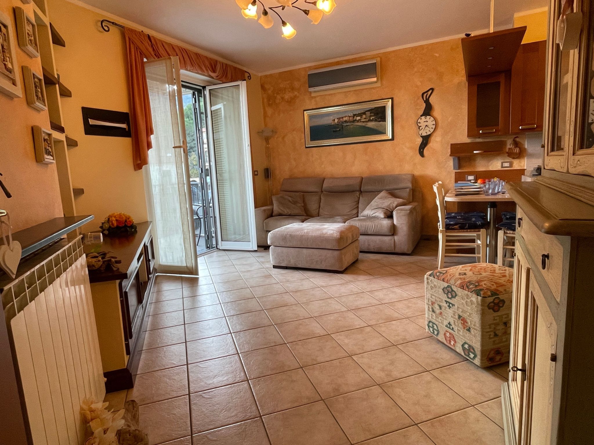 Mandi House by Holiday World - Image 2
