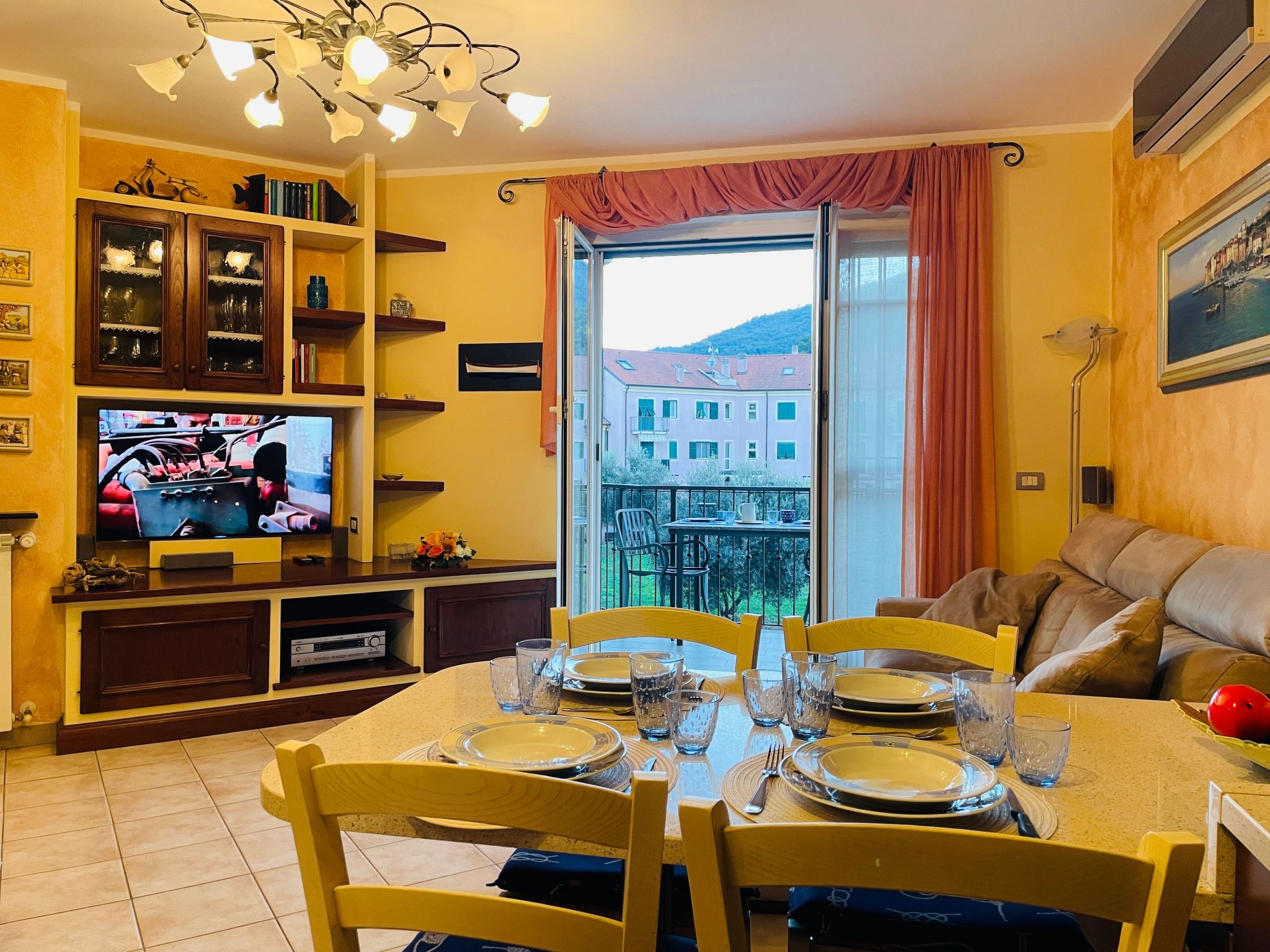Mandi House by Holiday World - Image 4