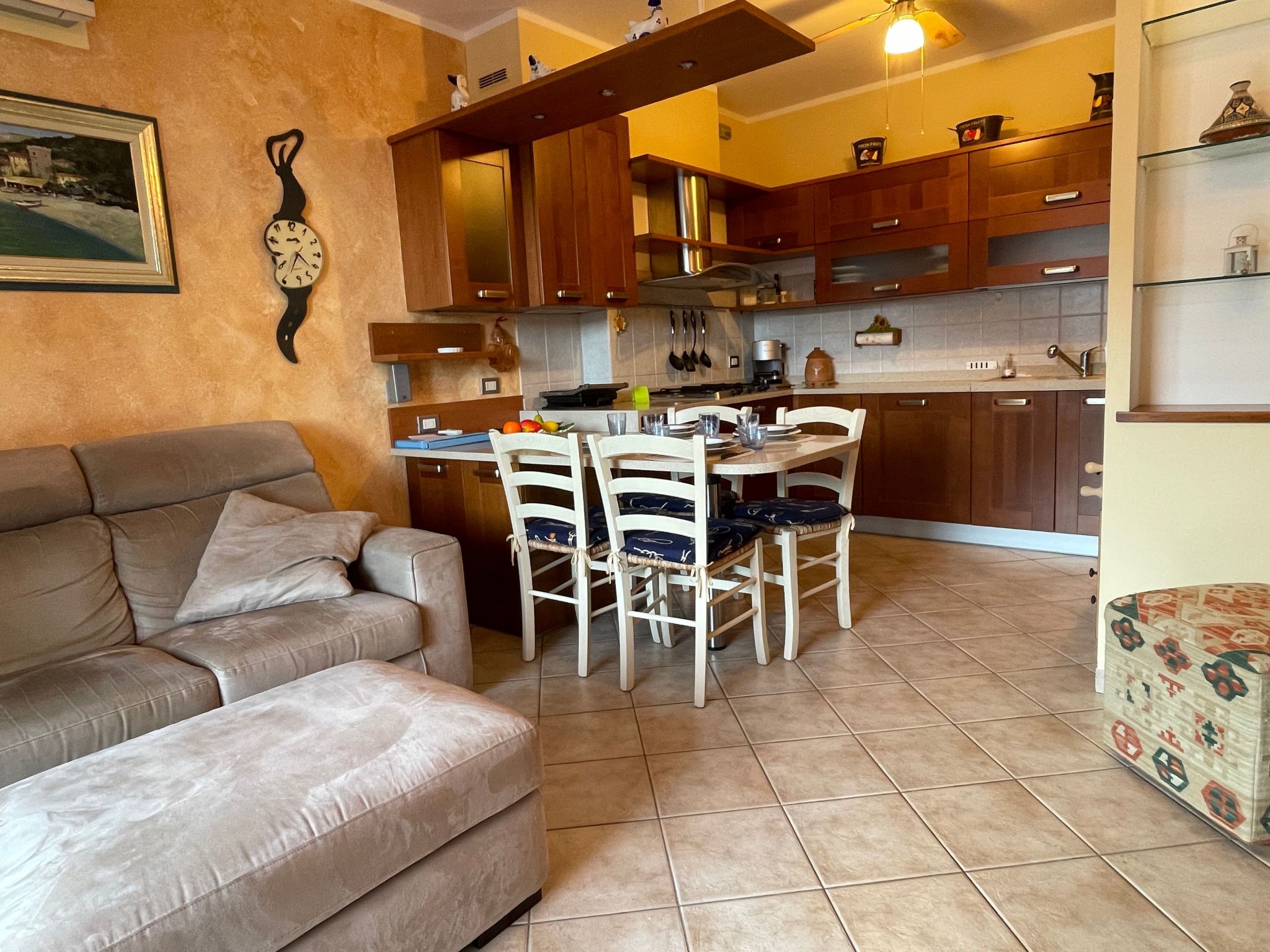 Mandi House by Holiday World - Image 5