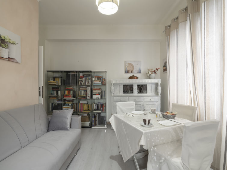 Search and Stay destination Alassio, Liguria - Italy from AU$ 140. Il Gabbiano
