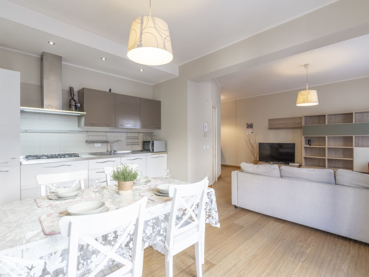 Search and Stay destination Alassio, Liguria - Italy from AU$ 394. Agapanti House