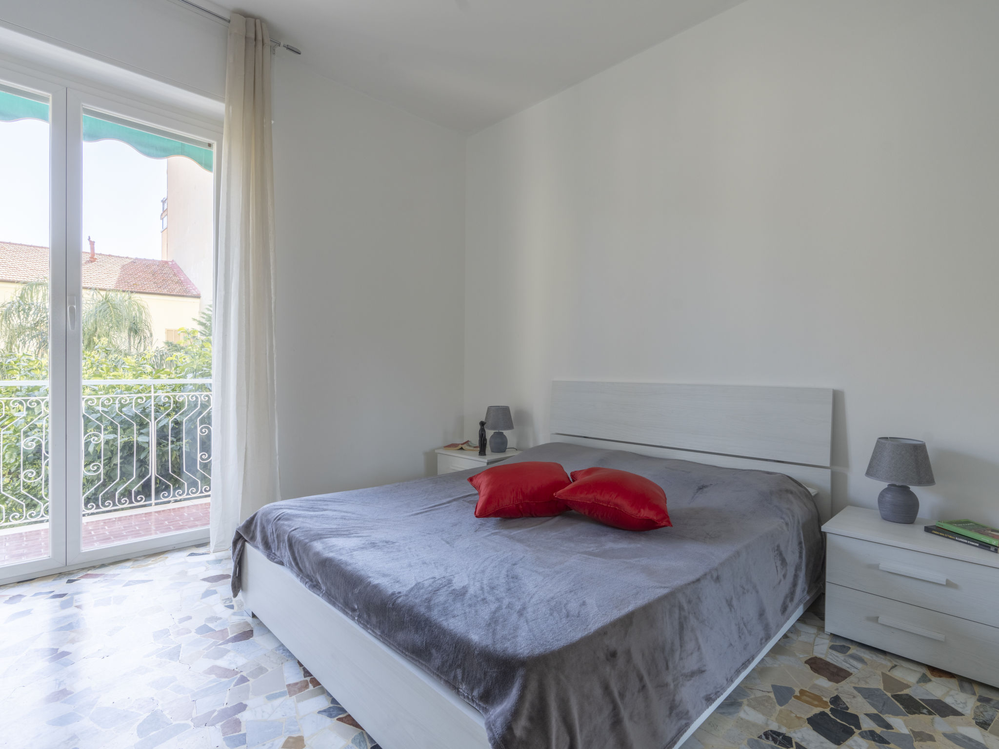 Photo of Central Home Carlotta