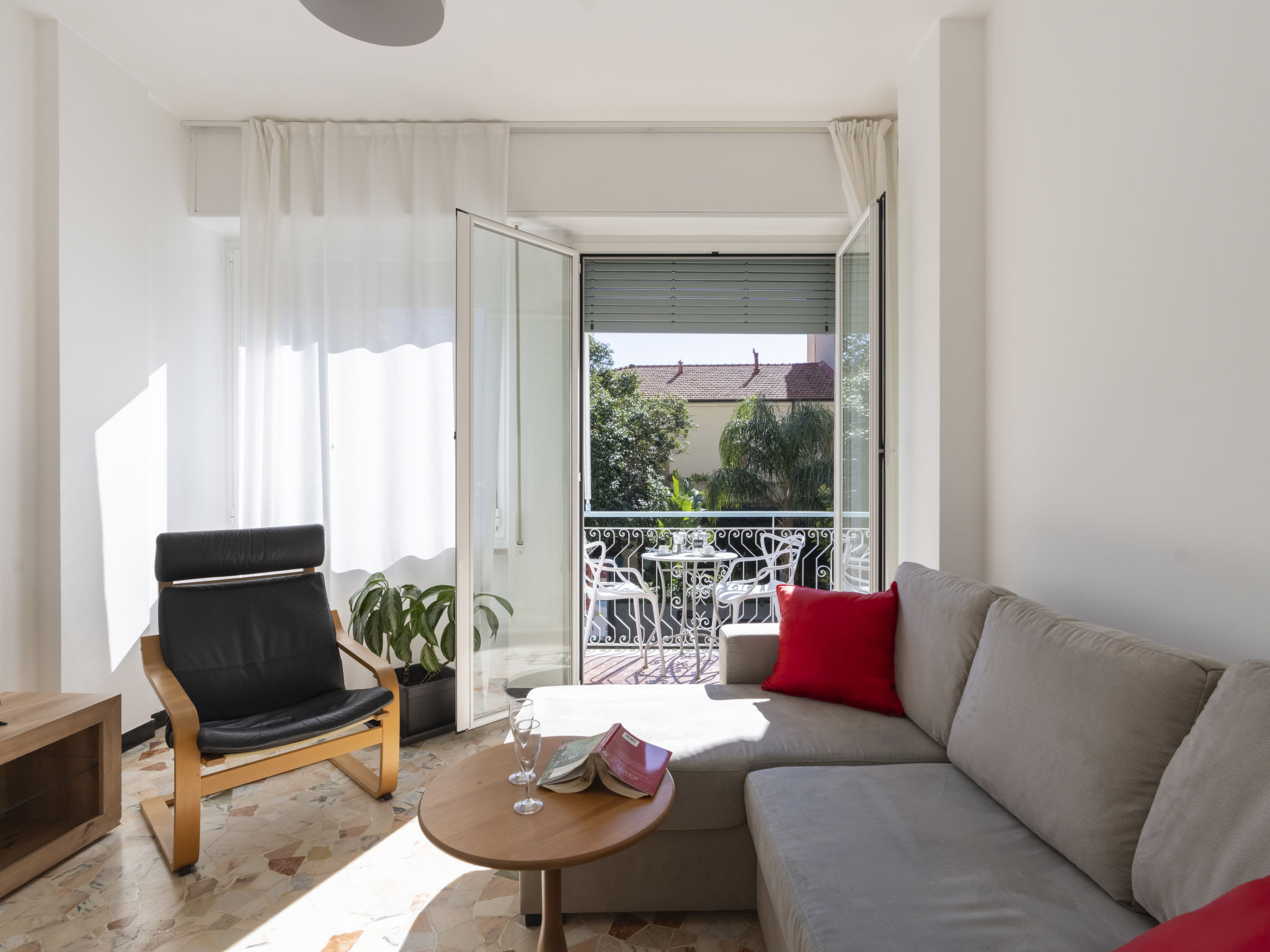 Photo of Central Home Carlotta