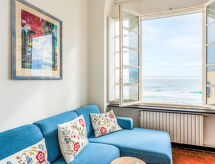 Casa Sole Mare: Elegant Appartement op 20 Meter van het Strand in Alassio - thumbnail 5