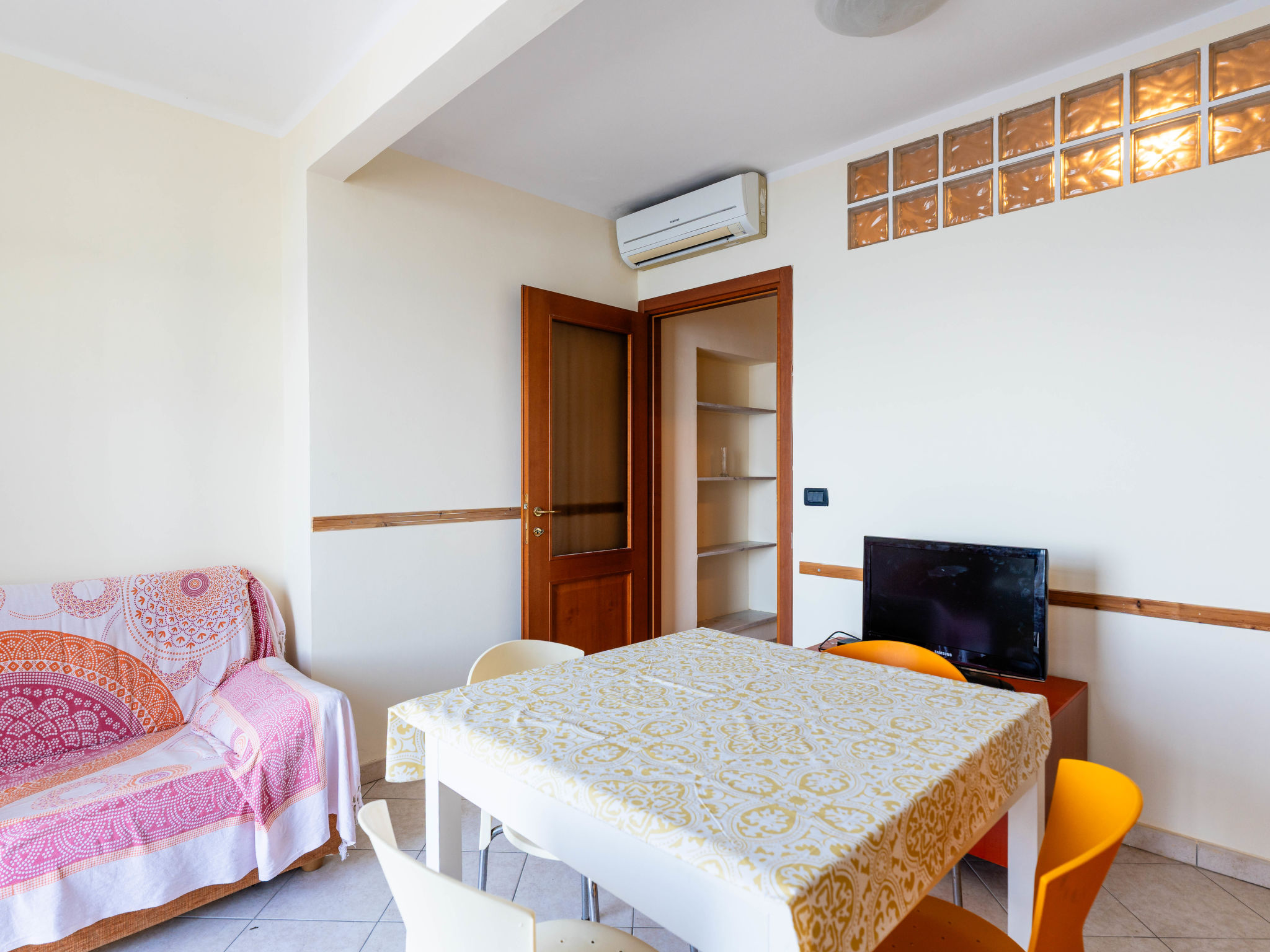 Casa sul Mare-Inside