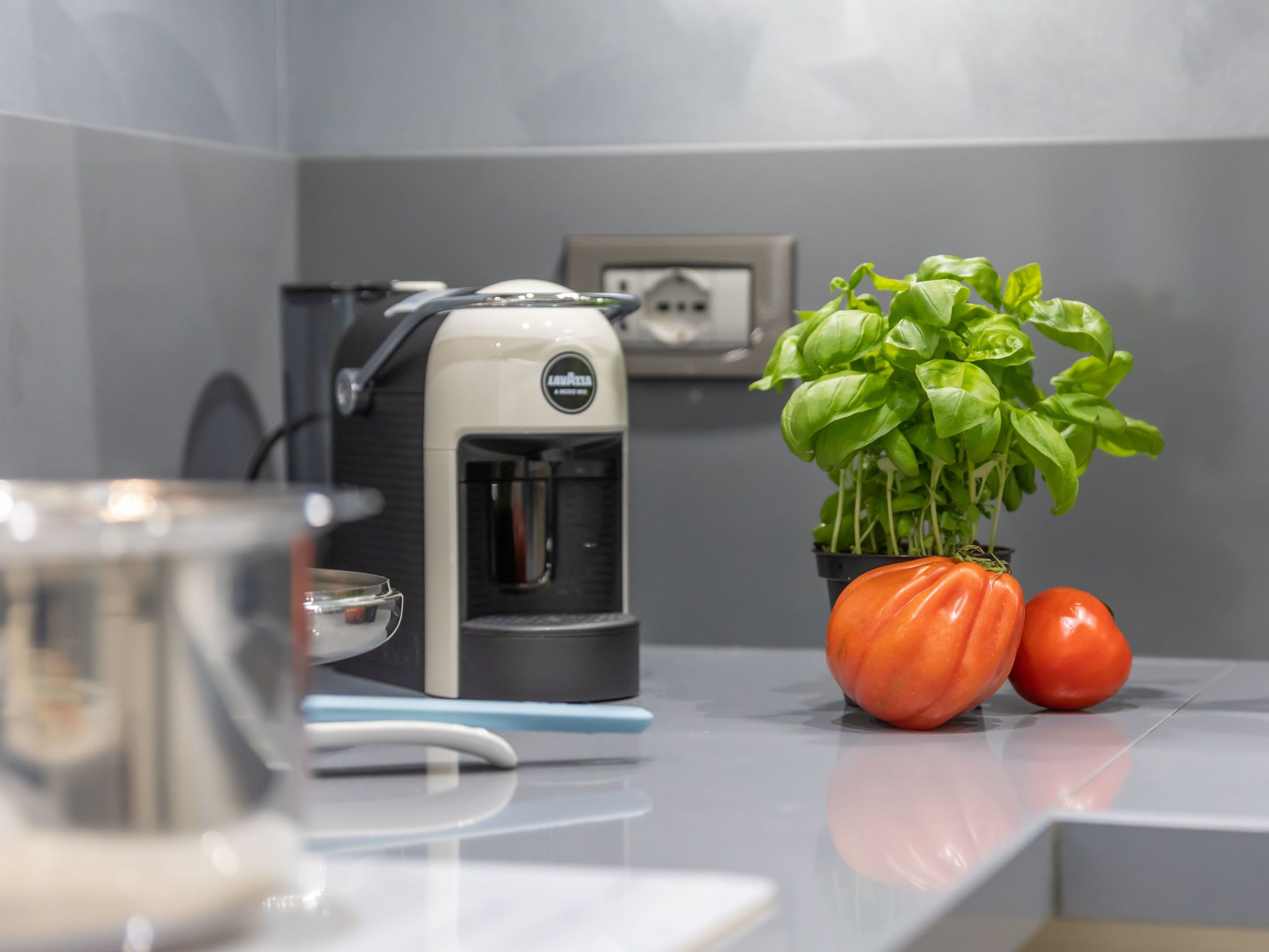 Loving Alassio - Eine hochmoderne Drei-Zimmer-Wohnung am Meer-Drinnen