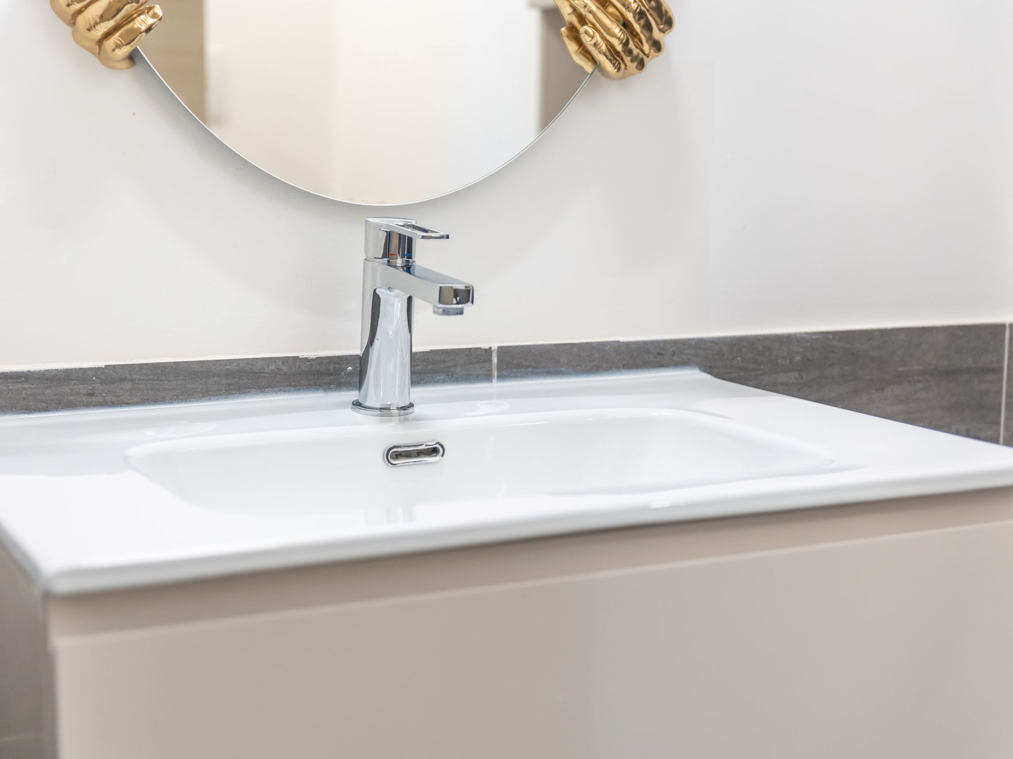 Loving Alassio - Eine hochmoderne Drei-Zimmer-Wohnung am Meer-Drinnen