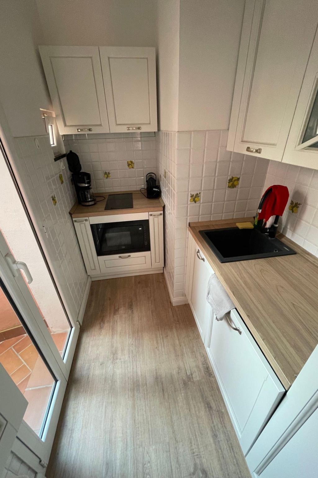 ALASSIO BEACH HOUSE - SEASIDE RELAXED LIVING-Inside