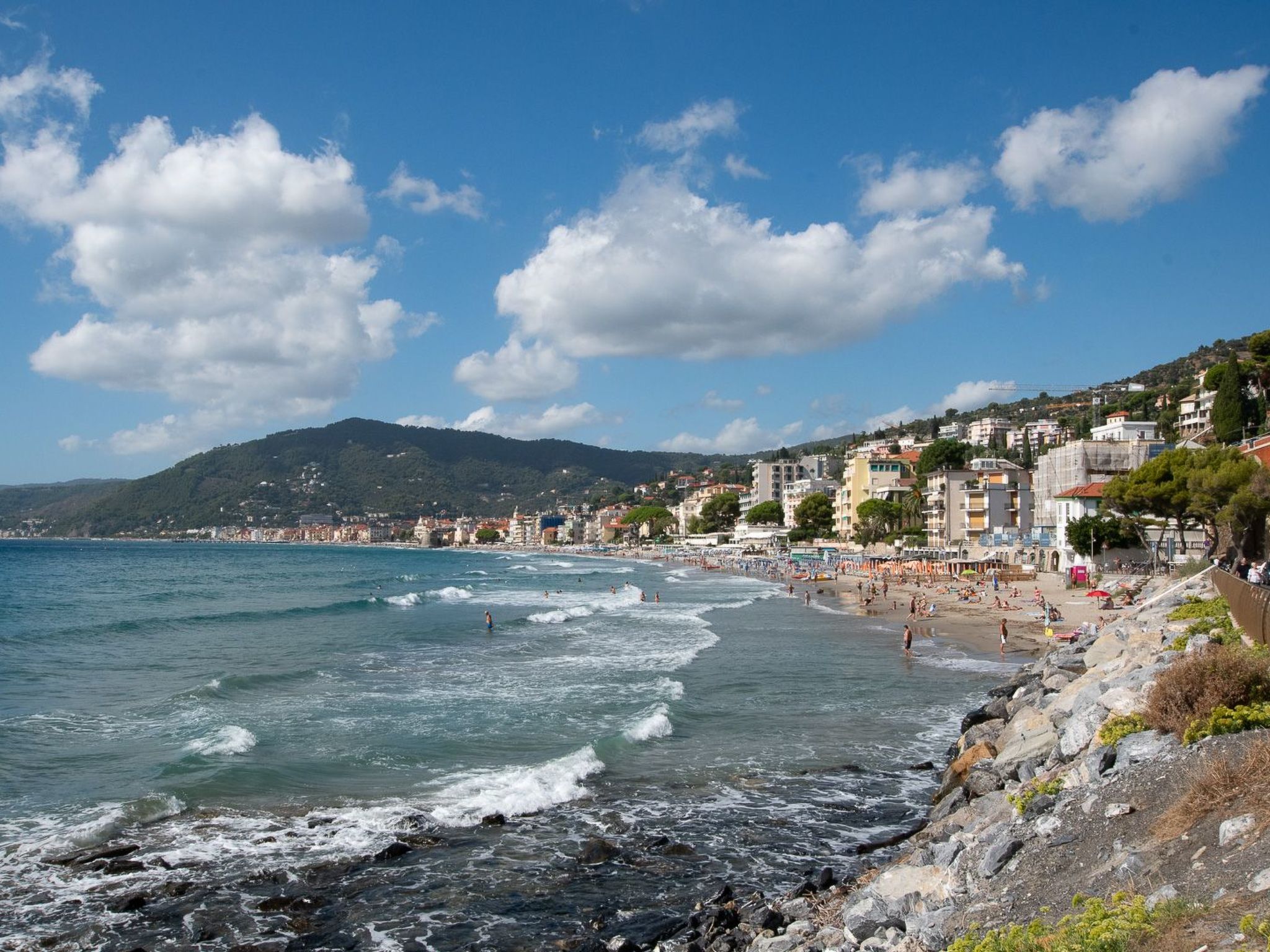 Alba Jachthafen-Binnen