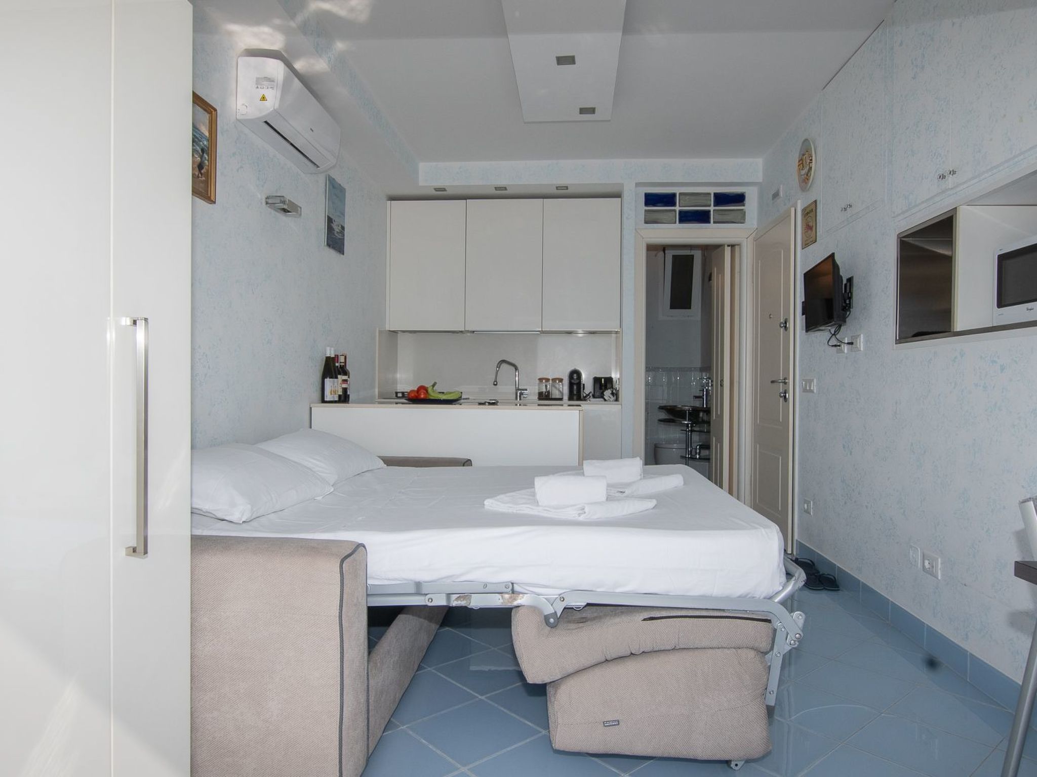 Alba Jachthafen-Binnen