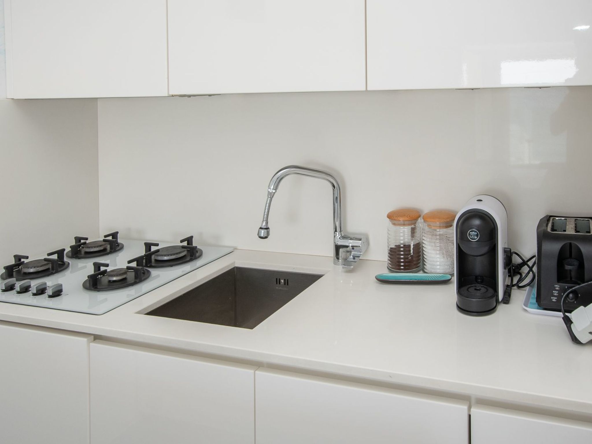 Alba Jachthafen-Binnen