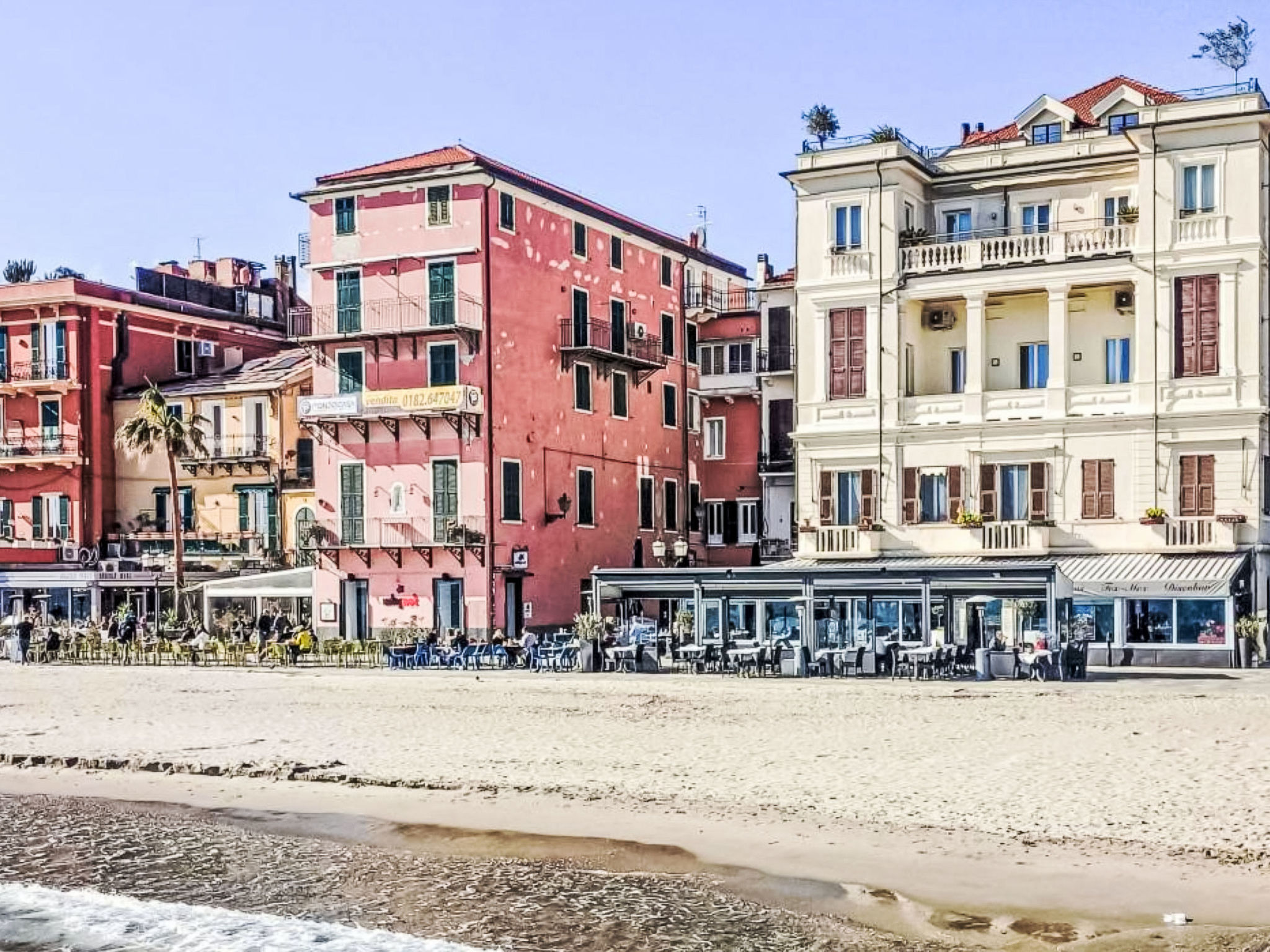 The Wharf - Dehors