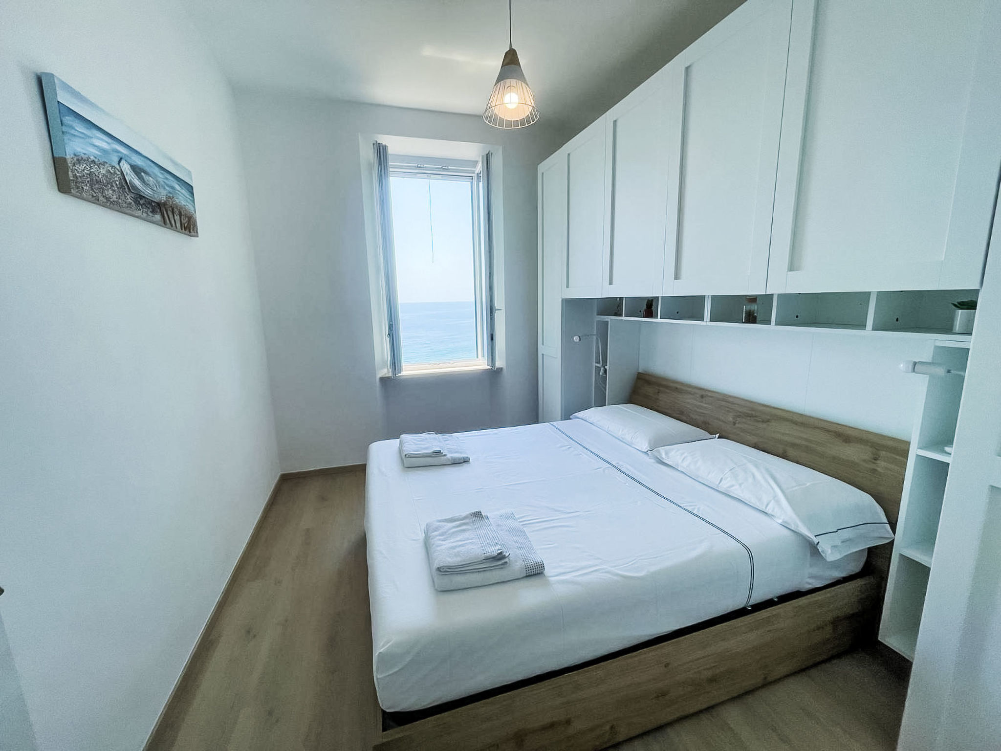 Horizon House - Dedans