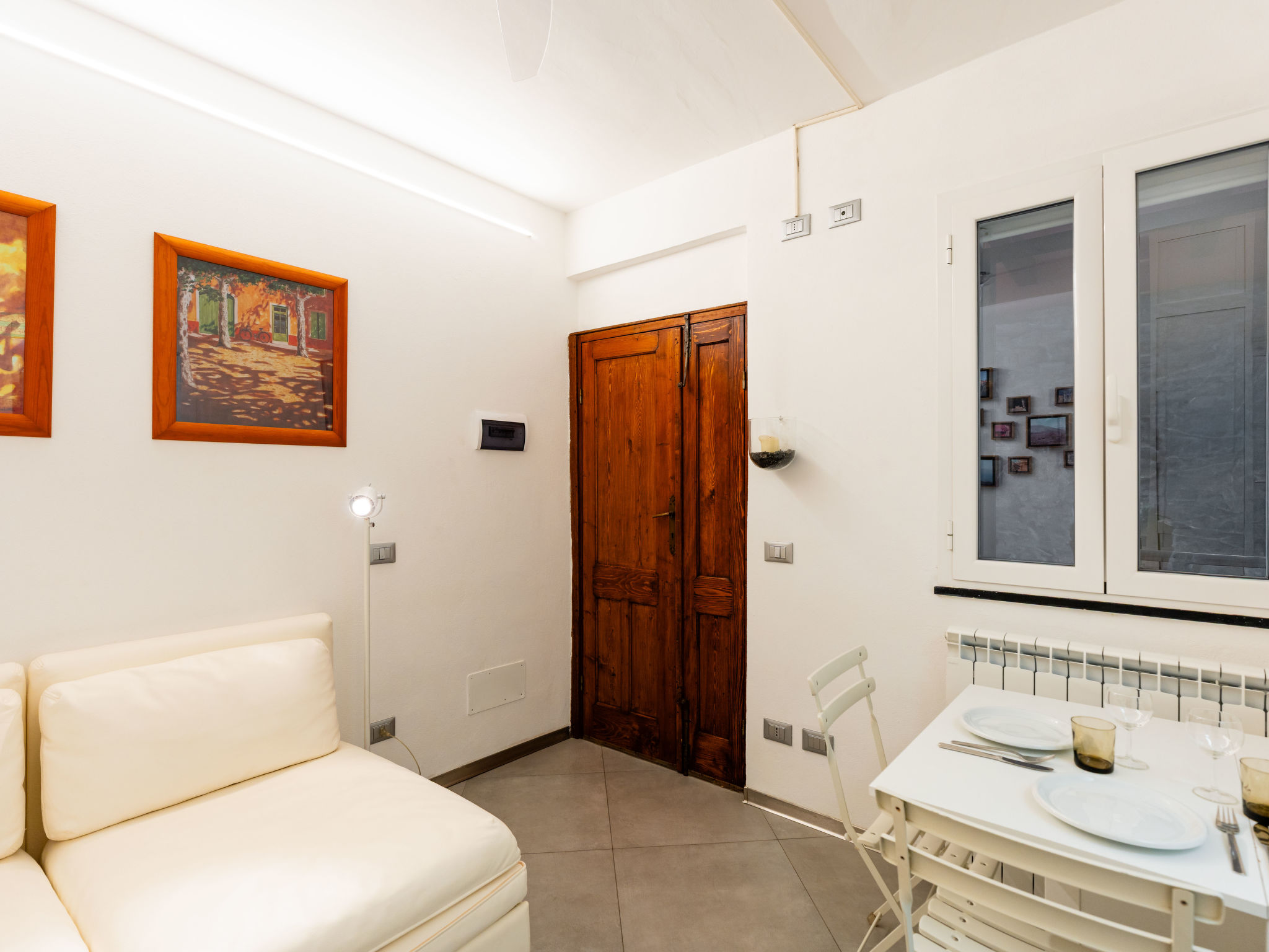 Photo of Terrazza con glicine