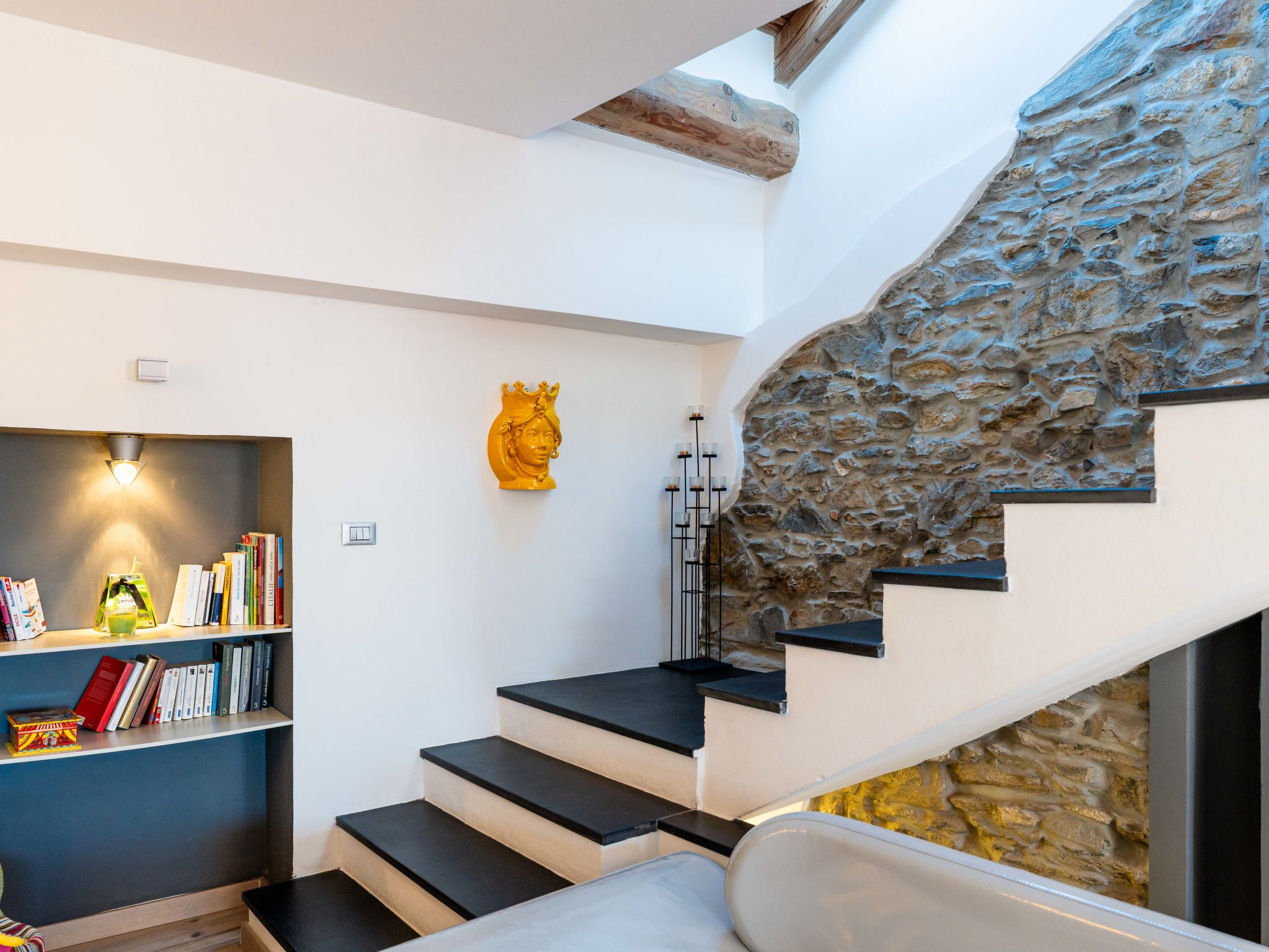 Photo of Terrazza con glicine