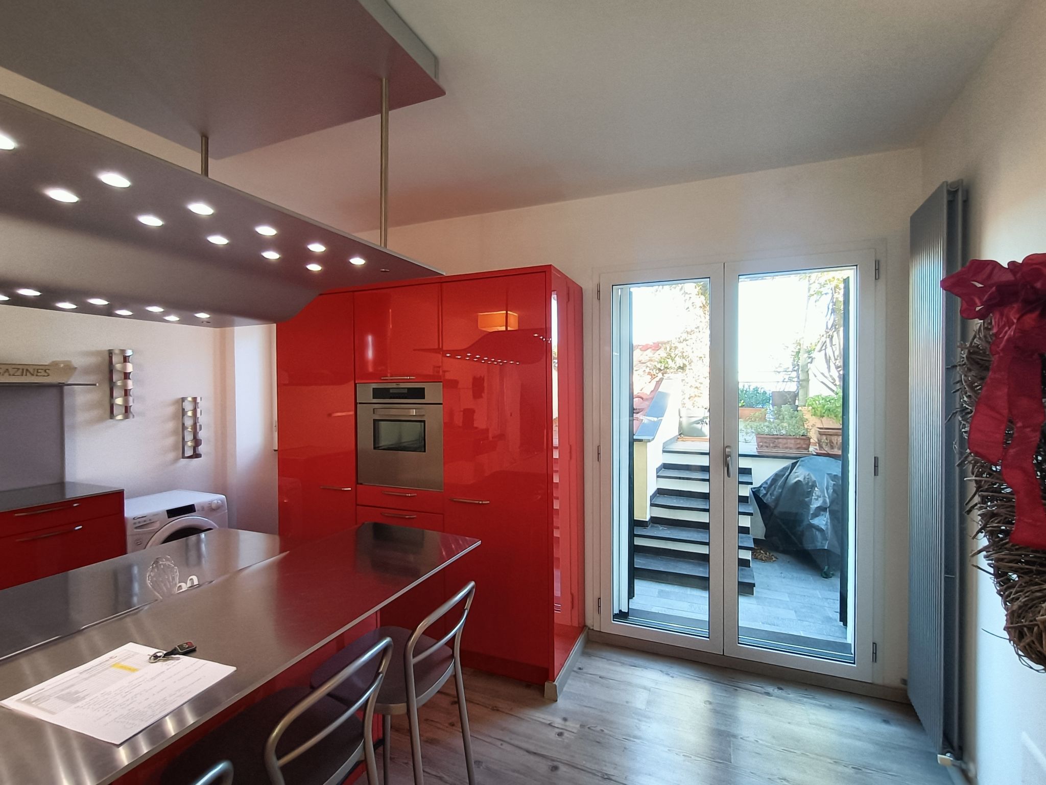 Terrazza con glicine-Binnen