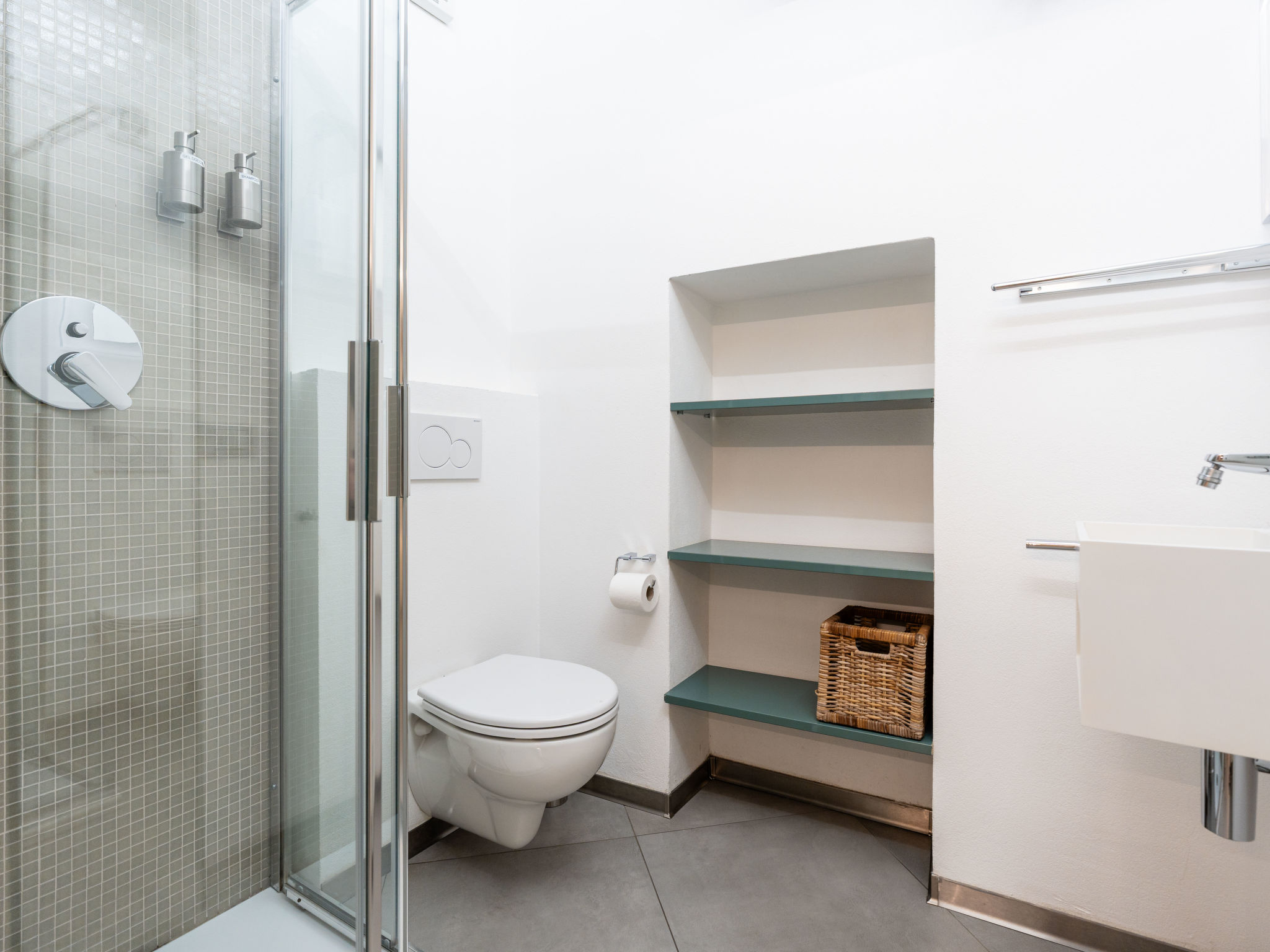 Photo of Terrazza con glicine