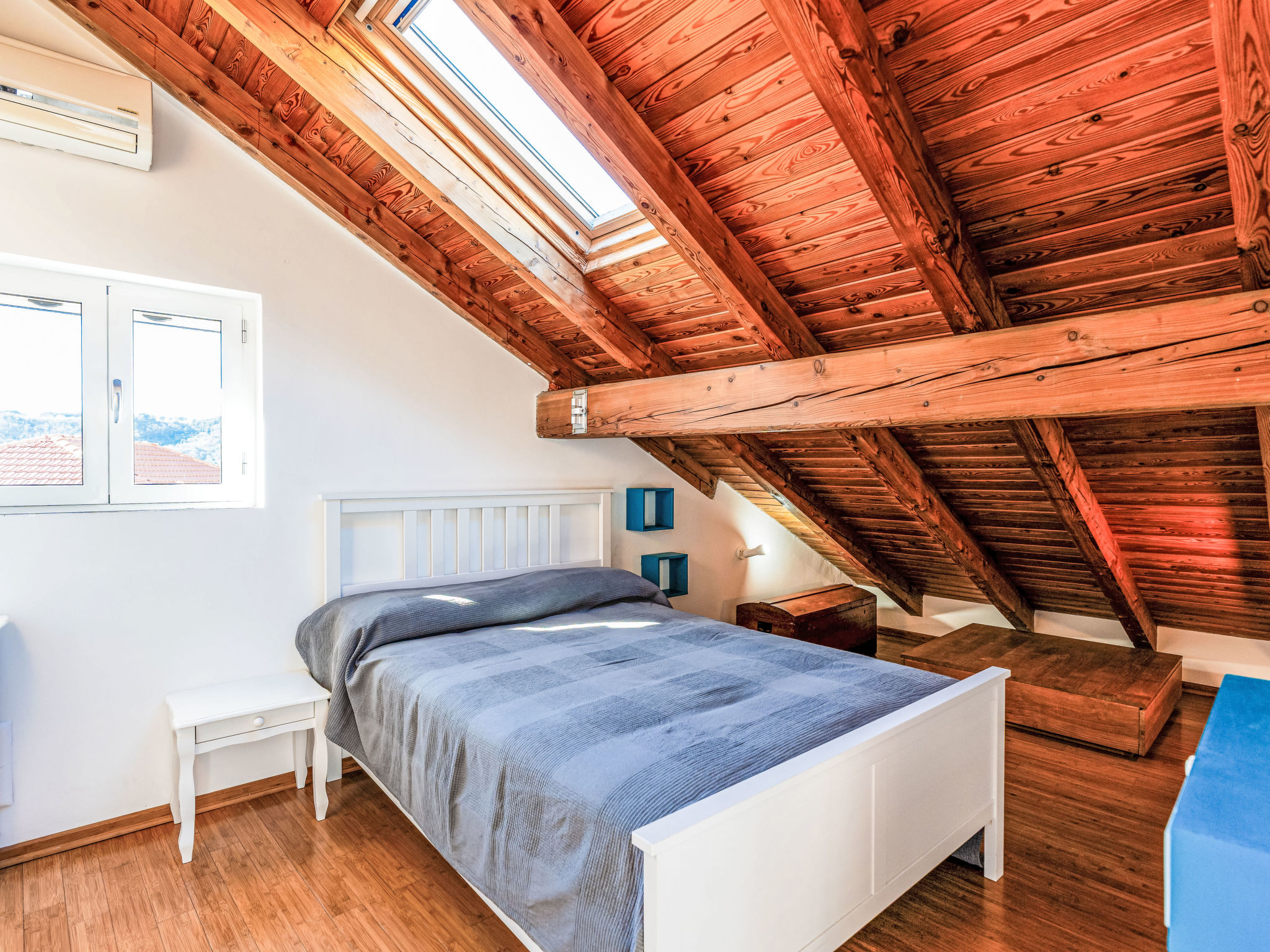 Photo of Terrazza con glicine