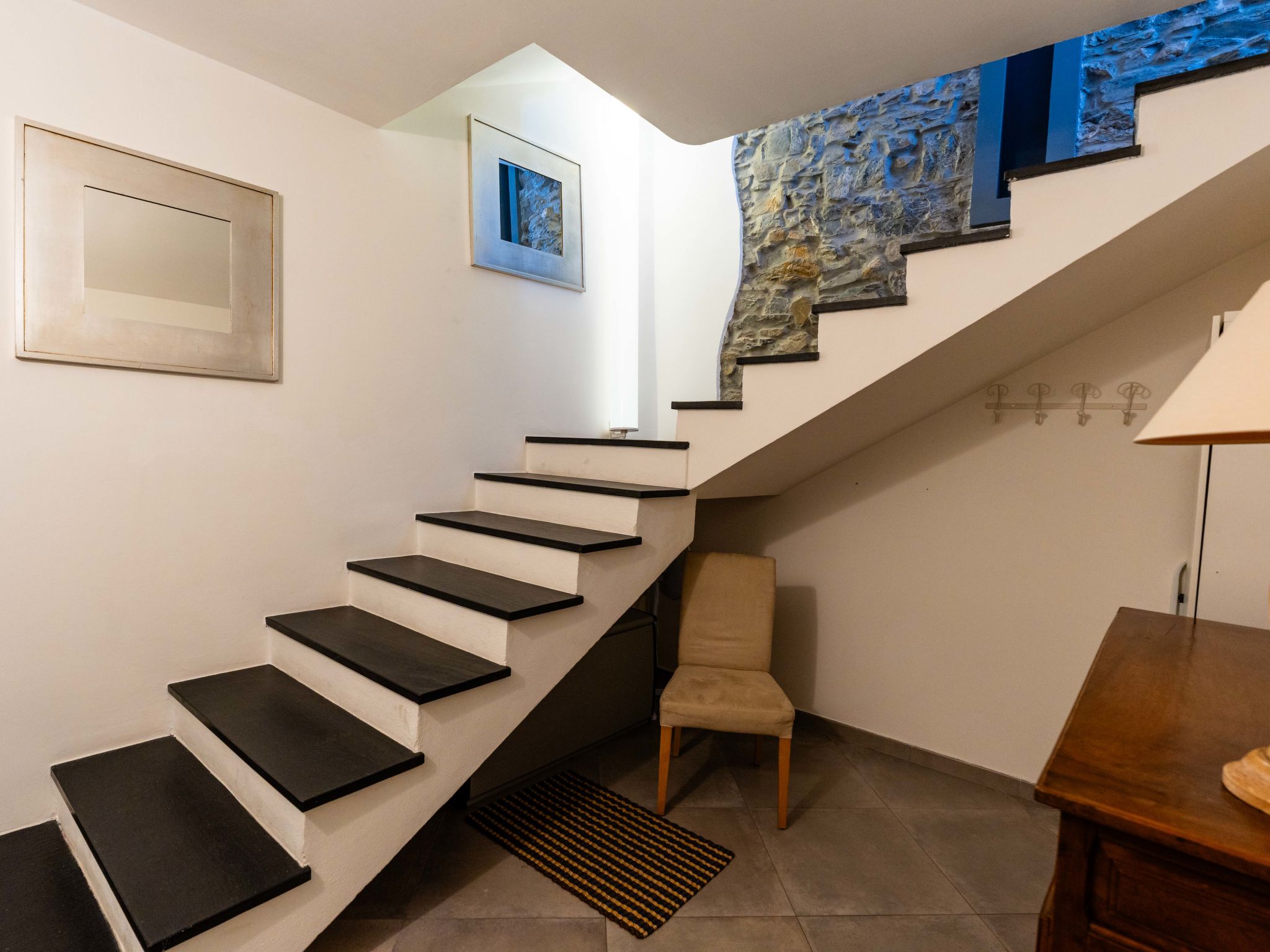 Photo of Terrazza con glicine