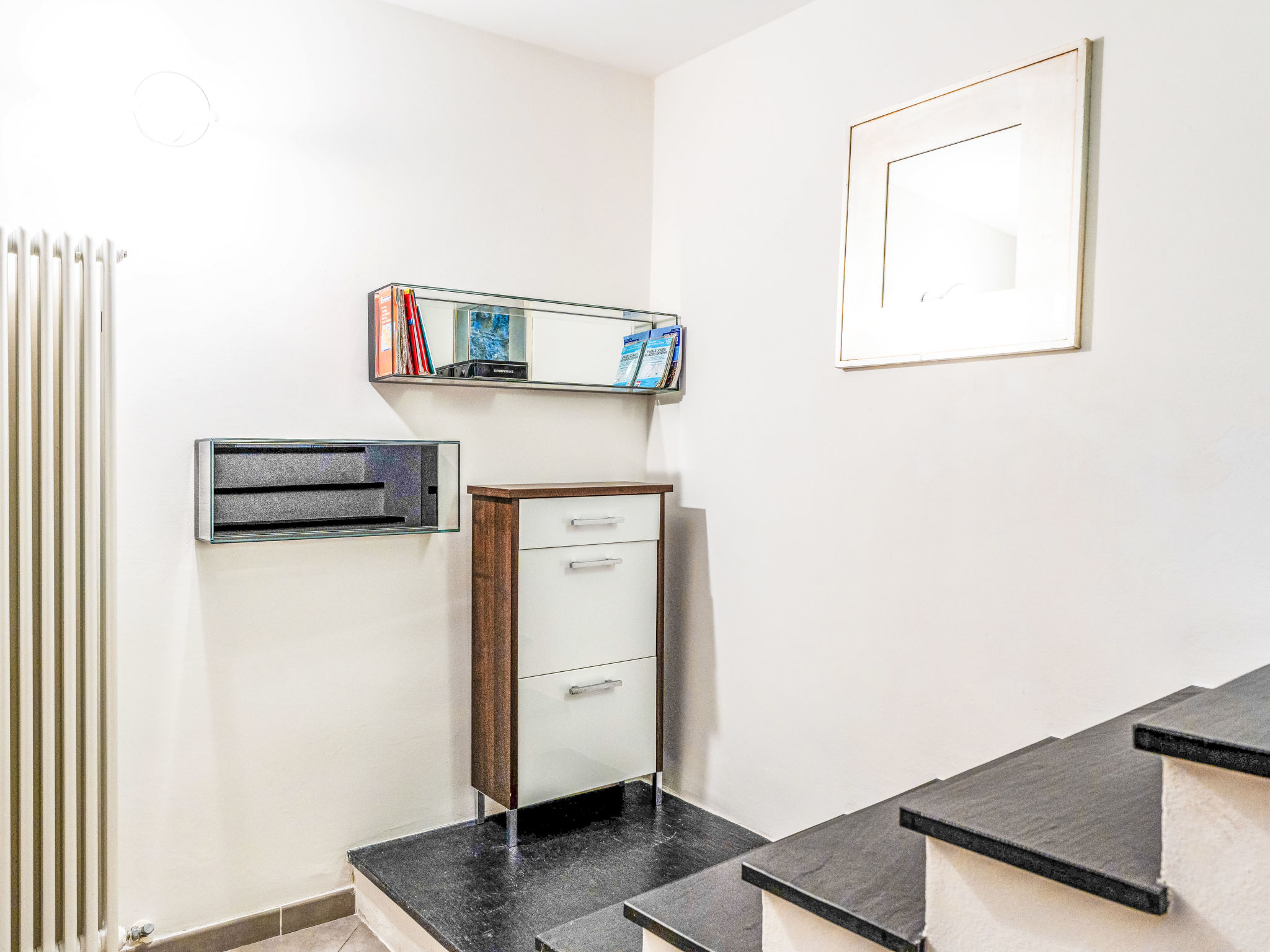 Photo of Terrazza con glicine