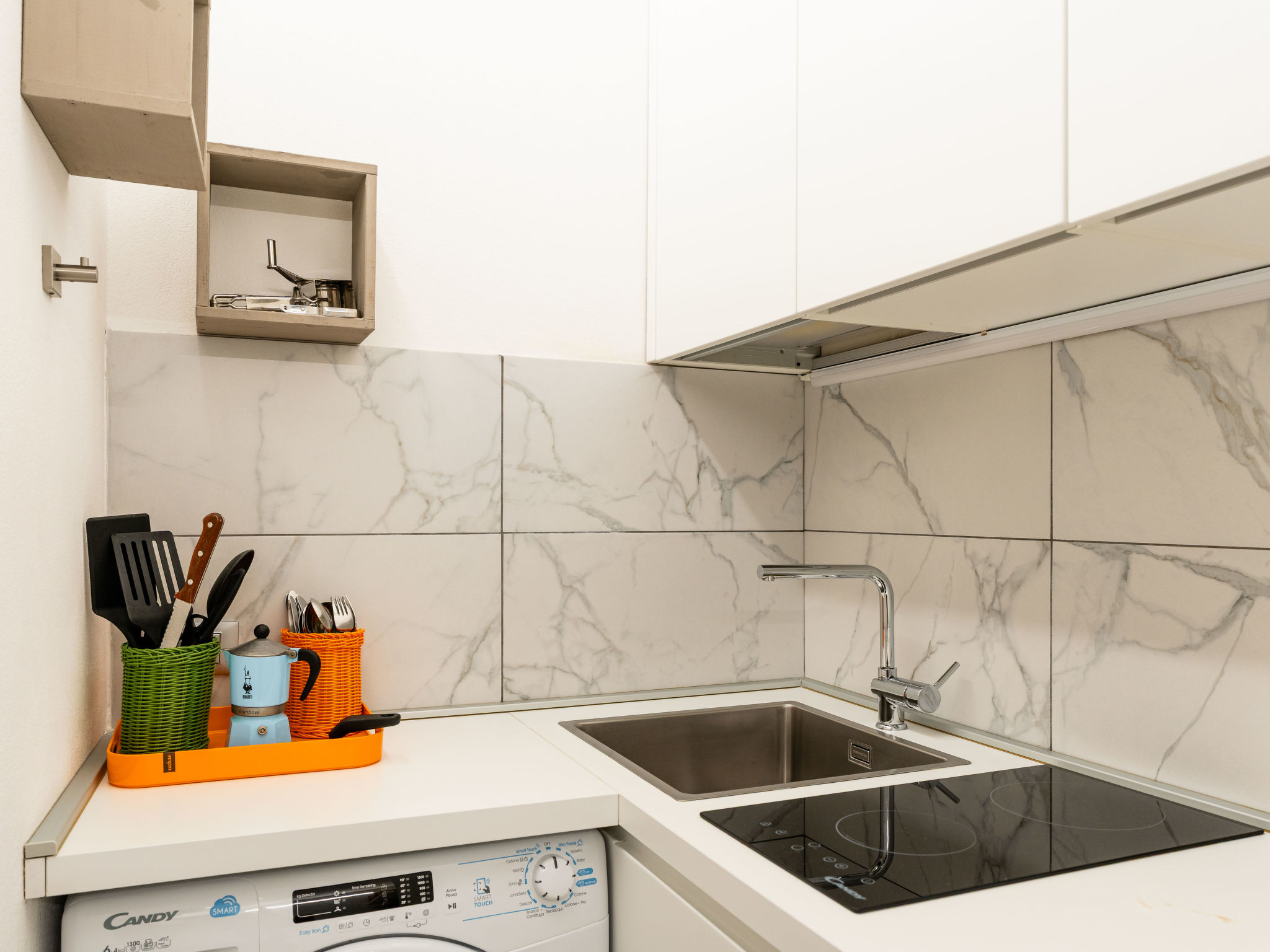 Photo of Terrazza con glicine