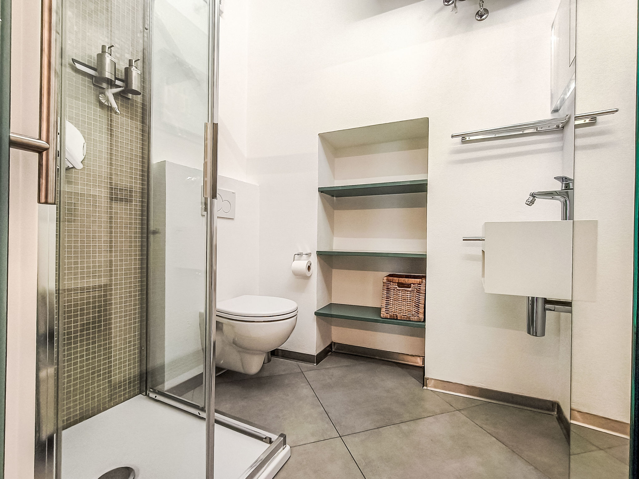 Terrazza con glicine-Binnen