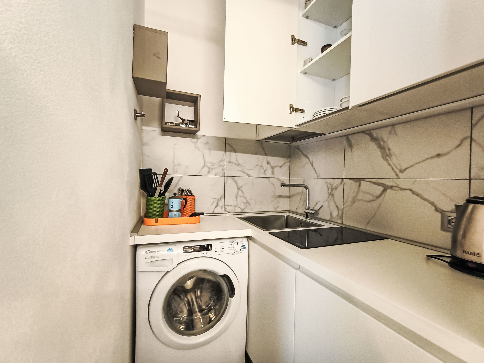 Terrazza con glicine-Binnen