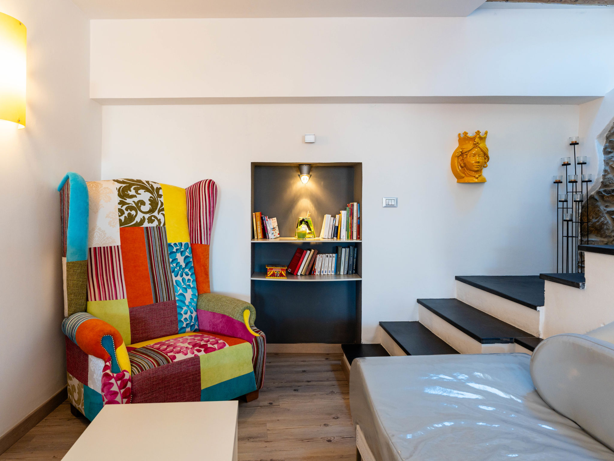 Photo of Terrazza con glicine