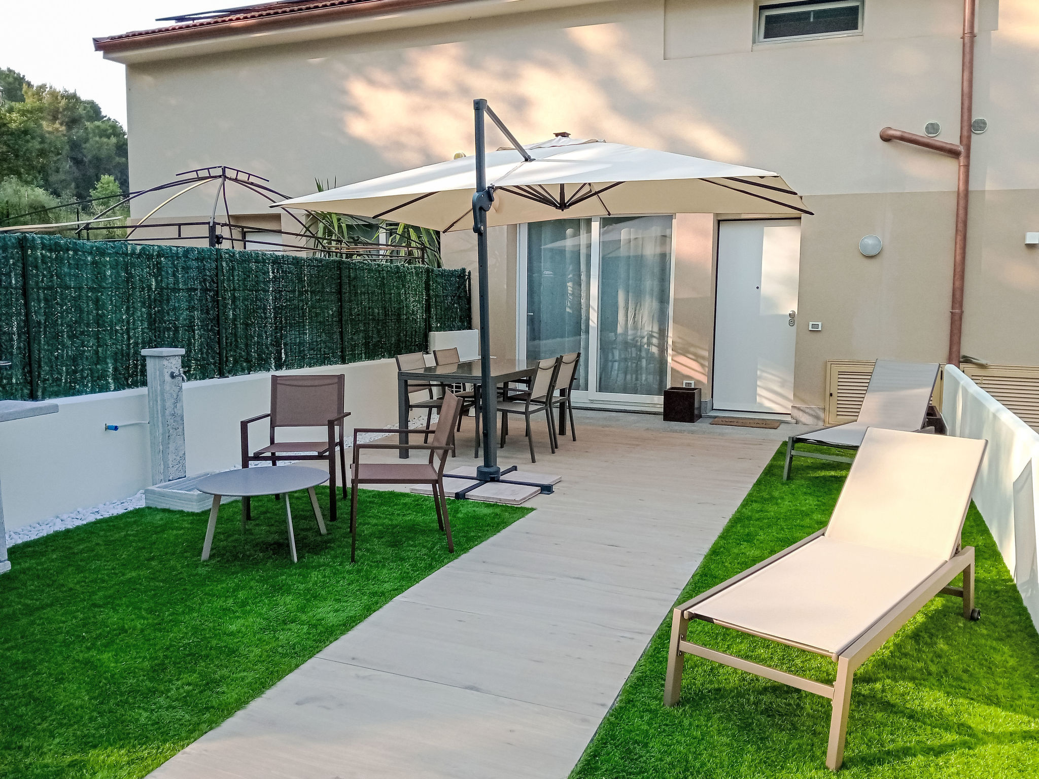Suite Garden 31-Outside