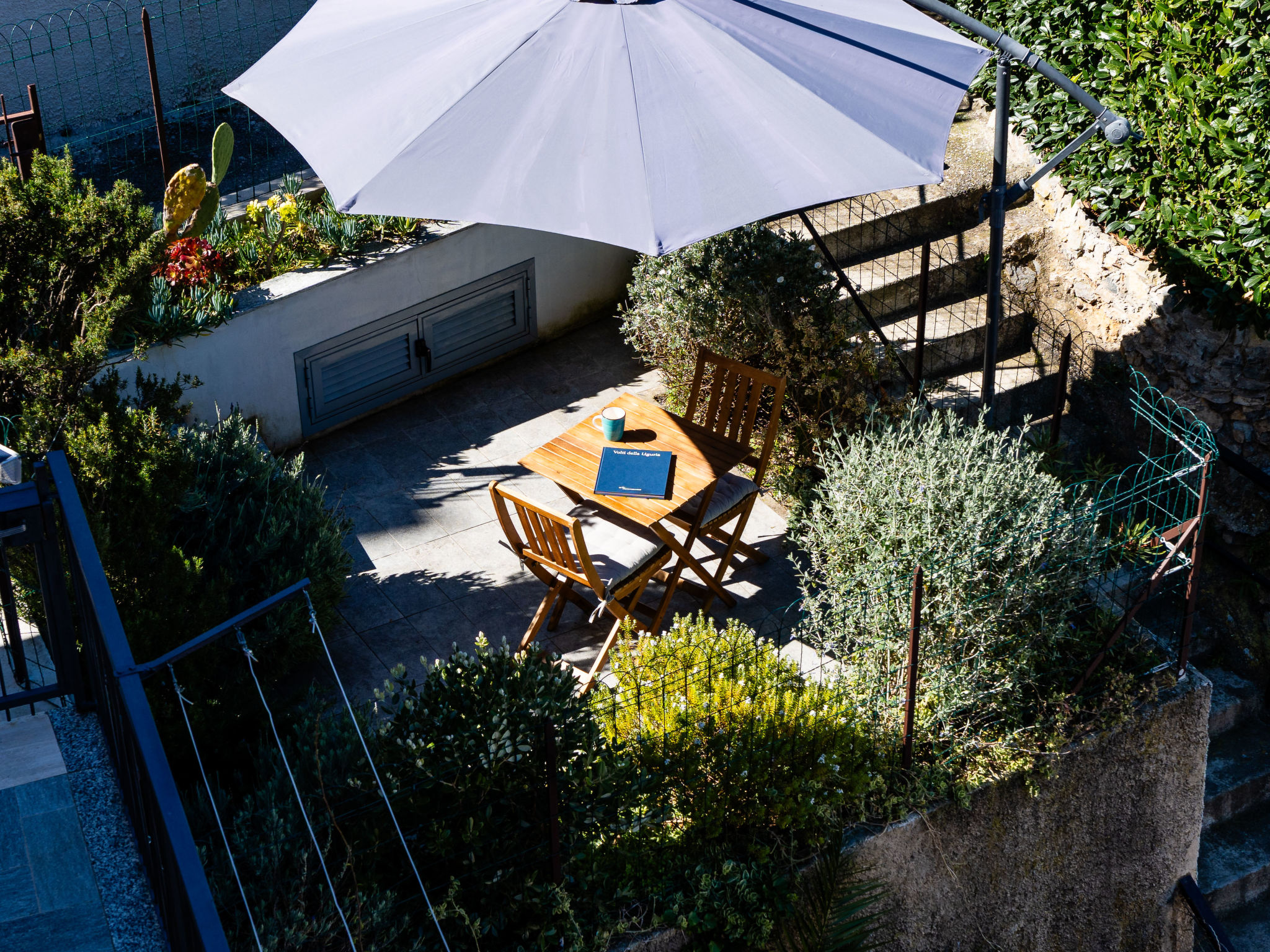 Borghouse — Terrace (4 of 40)