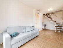 Wohnung mit Balkon
