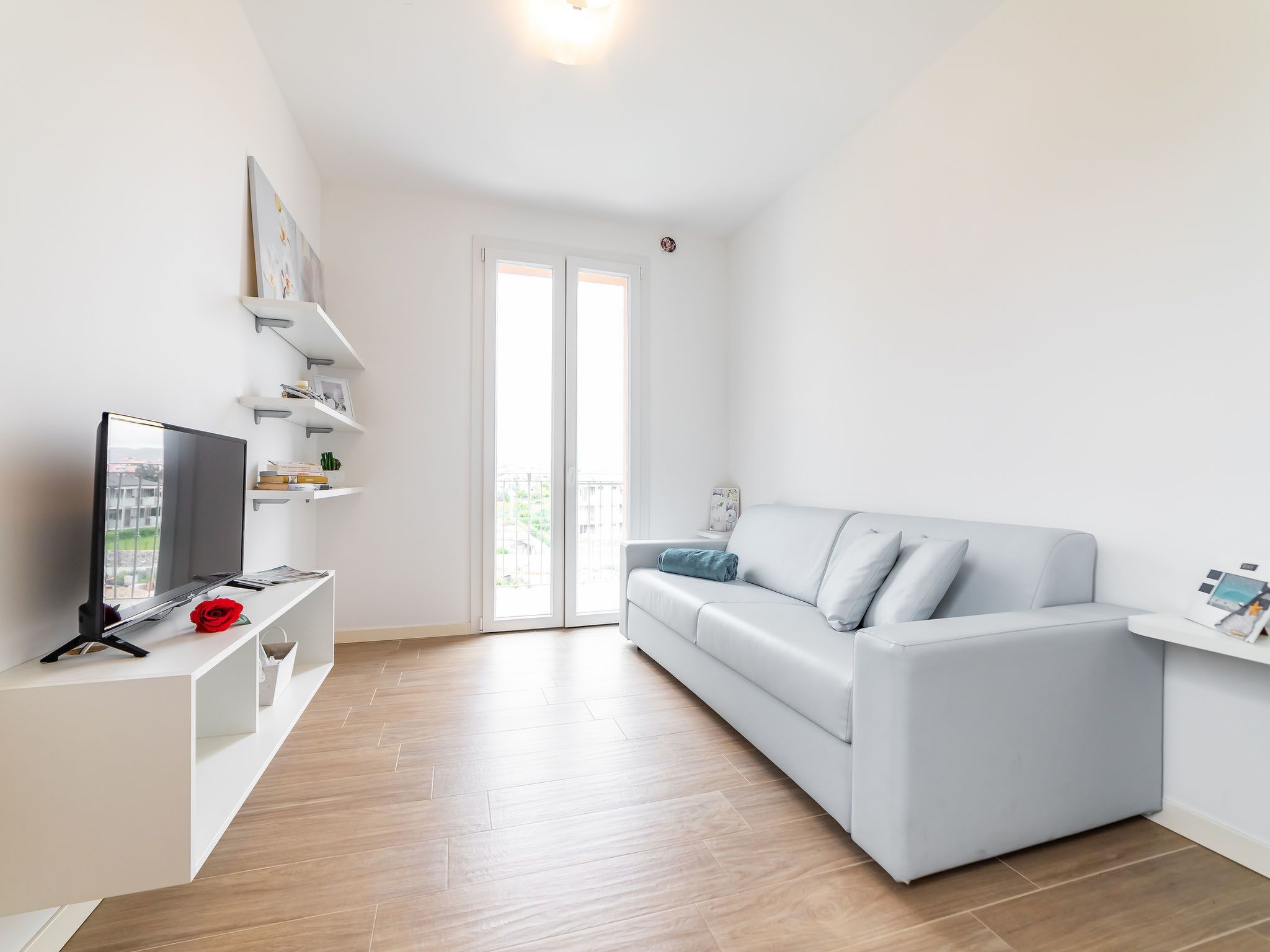 Wohnung mit Balkon-Binnen