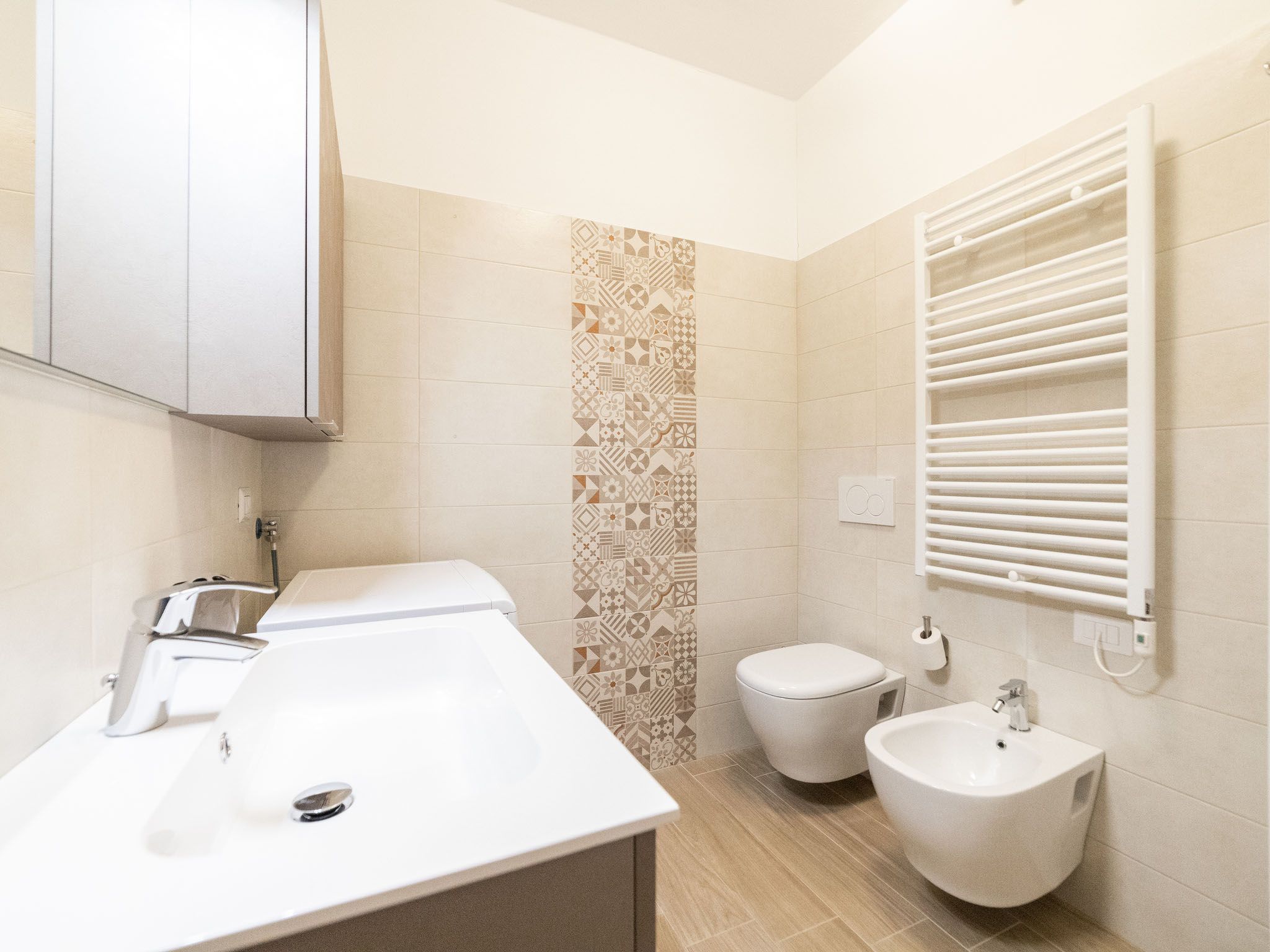 Wohnung mit Balkon-Binnen