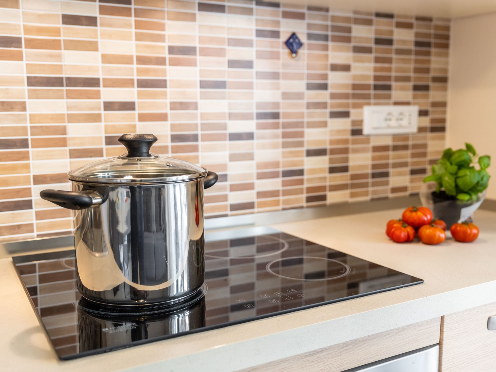 "Sirio" mit Gemeinschaftspool und 200 m vom Meer entfernt-Binnen