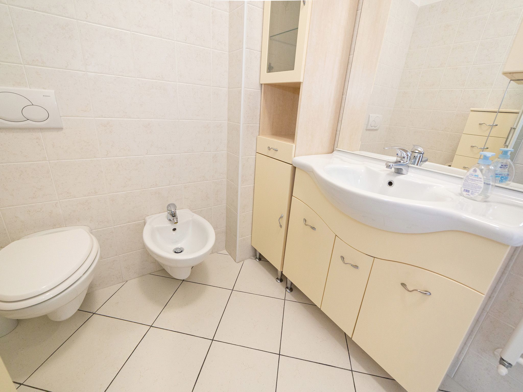 Wohnung Borghetto Santo Spirito mit Terrasse-Binnen