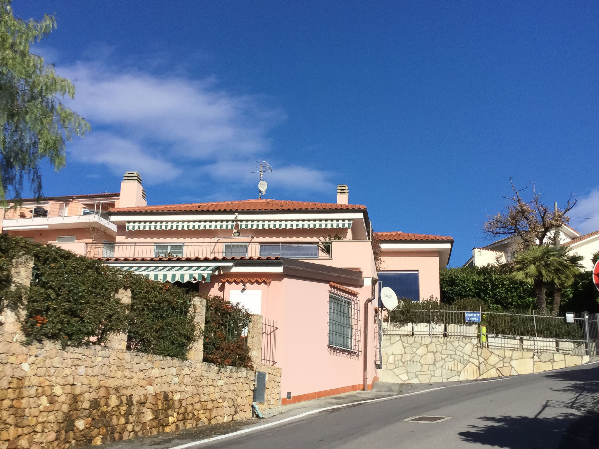 Maison Dada – Extérieur de la maison, photo 35 sur 37