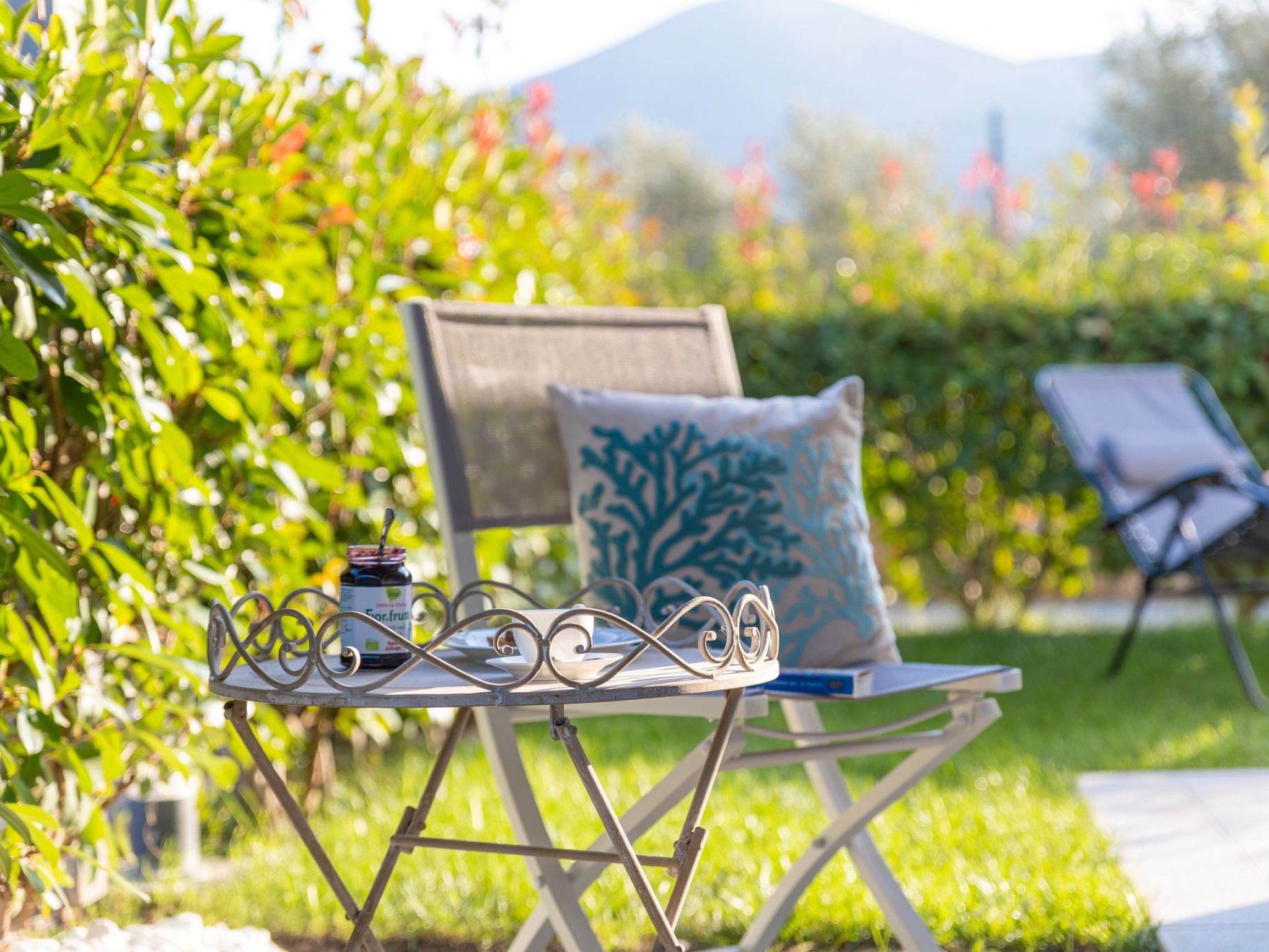 Perla Abernathy - Haus mit Pool und Garten-Inside