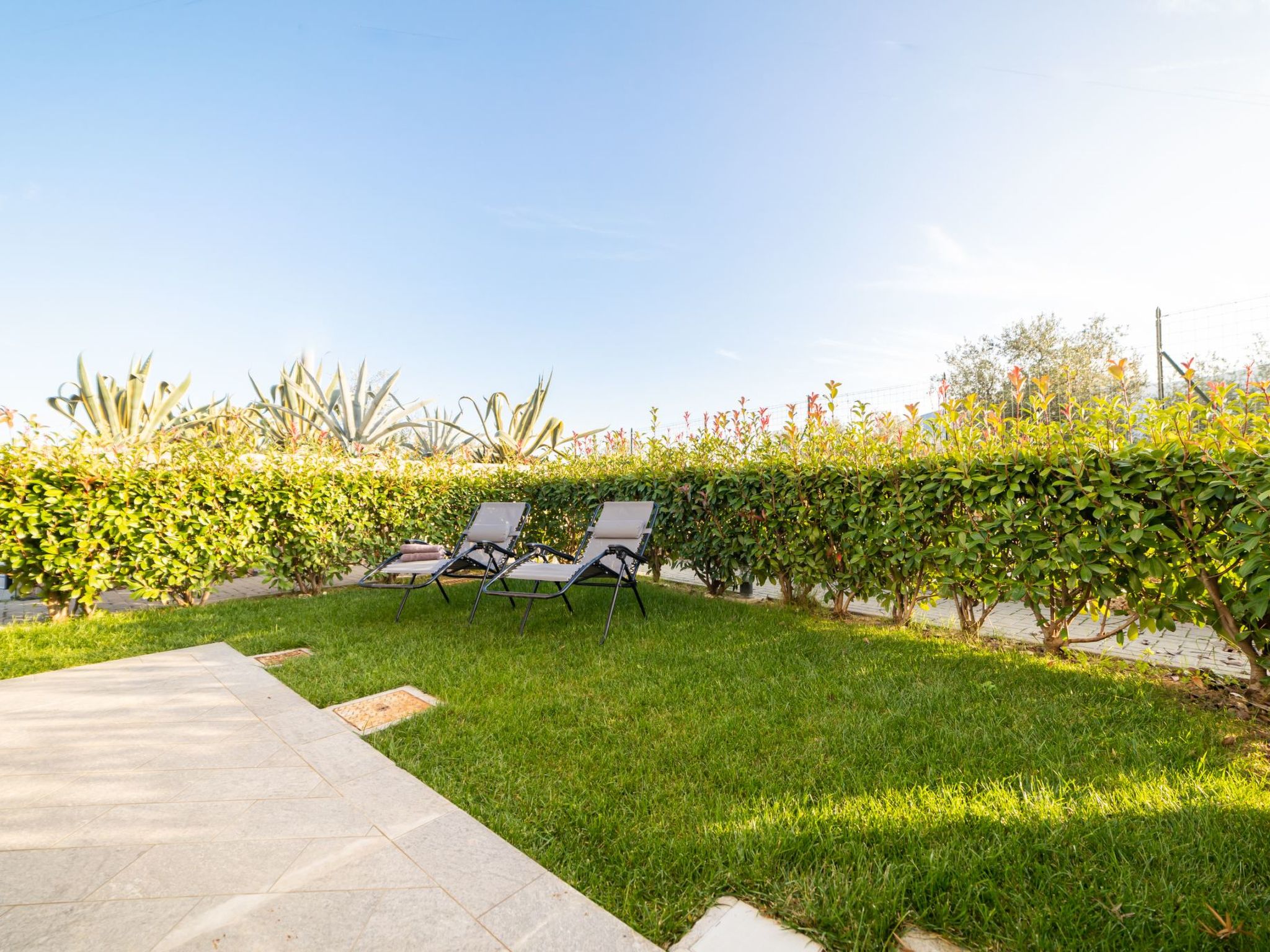 Perla Abernathy - Haus mit Pool und Garten-Inside