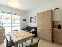 Loano: Sfeervol appartement voor 4, vlakbij strand en centrum - thumbnail 1