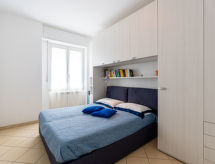 Loano: Sfeervol appartement voor 4, vlakbij strand en centrum - thumbnail 4