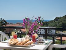 Knus appartement direct aan zee in Pietra Ligure - thumbnail 3