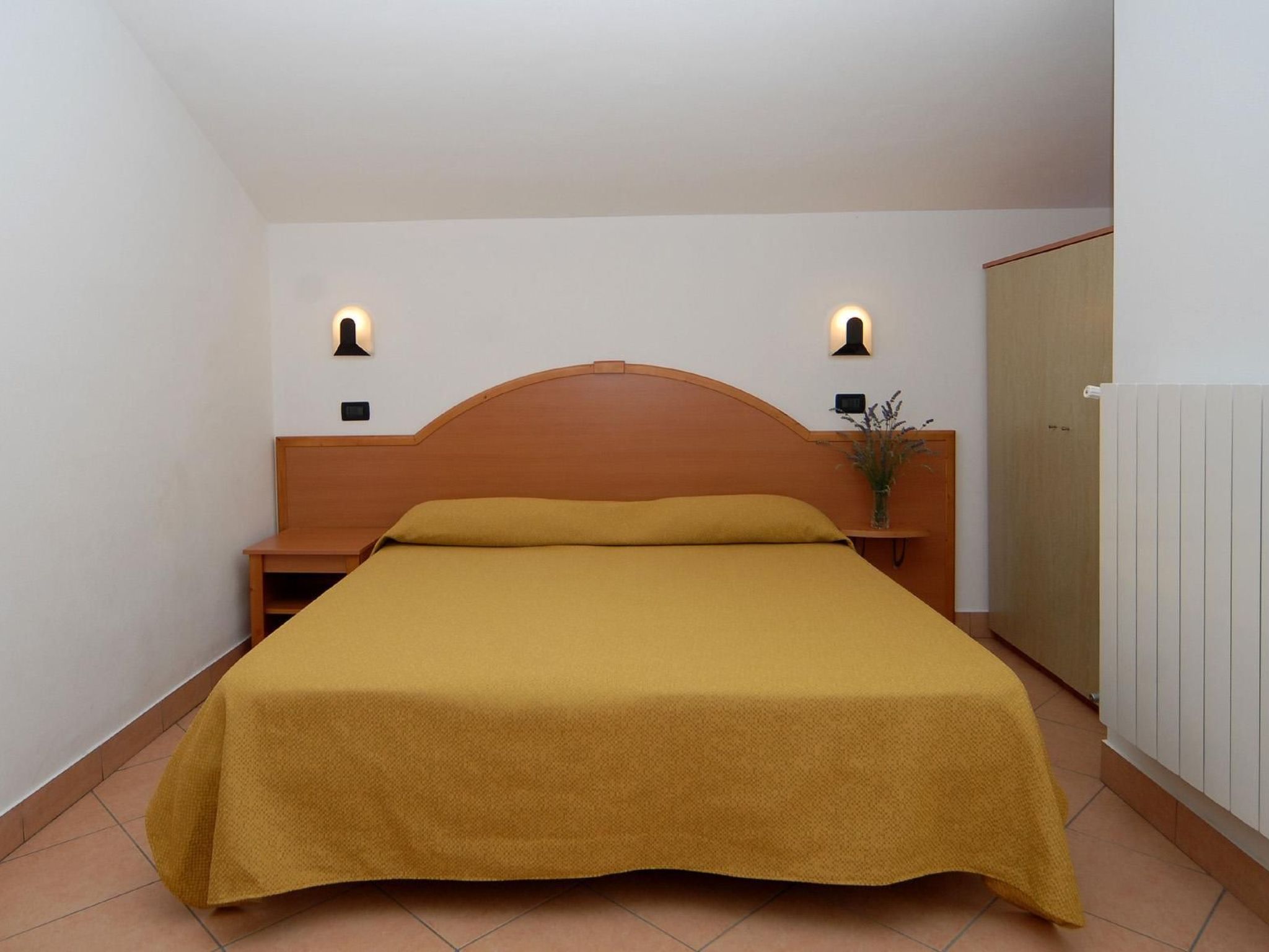 Einzimmerwohnung mit Wasserblick