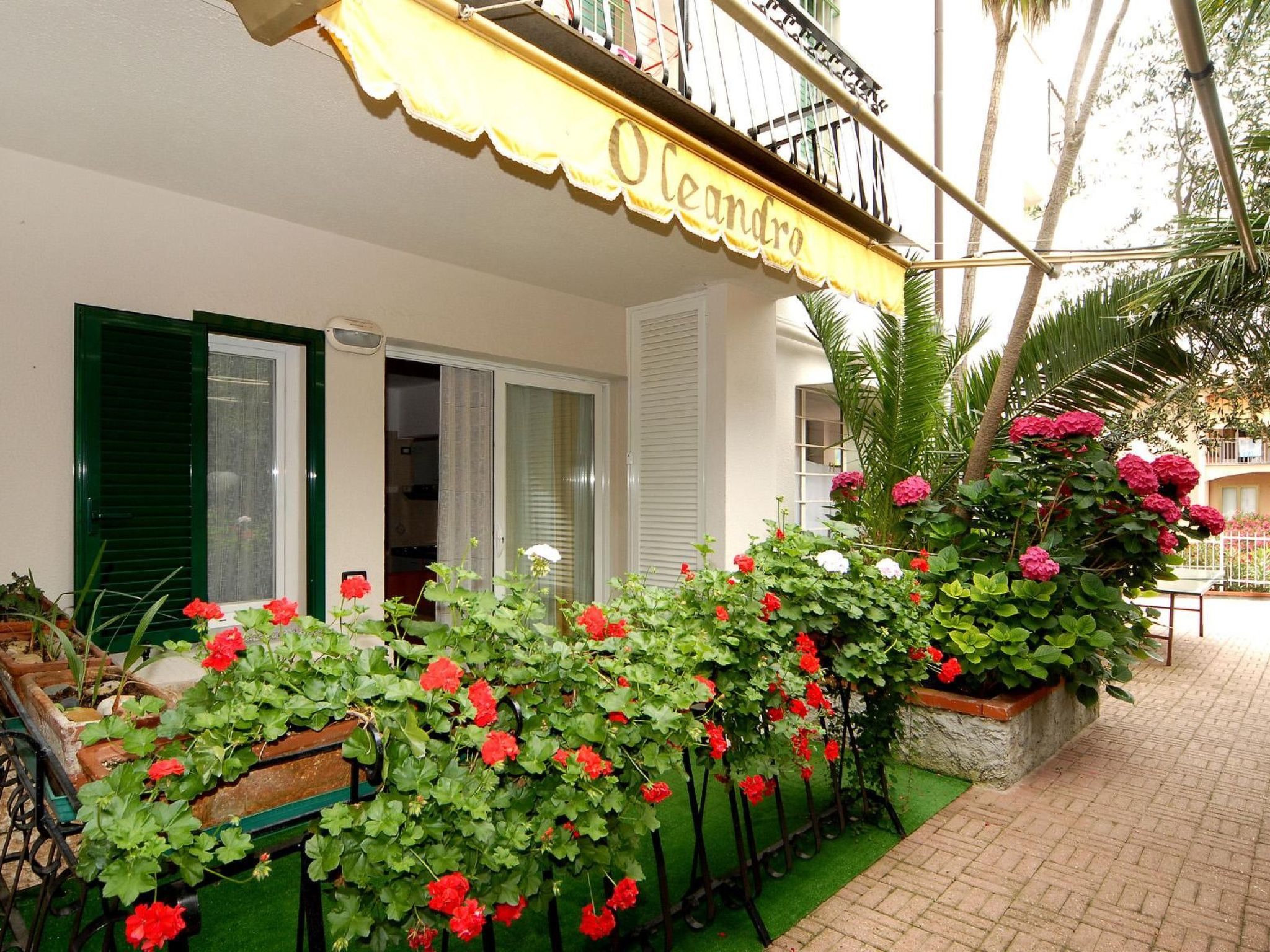 Einzimmerwohnung mit Wasserblick-Binnen